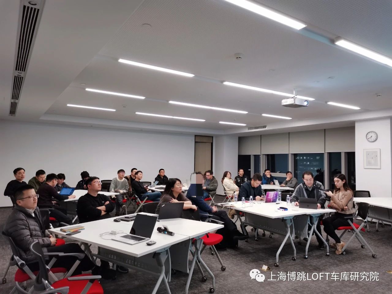 长春杭州LOFT车库专题会